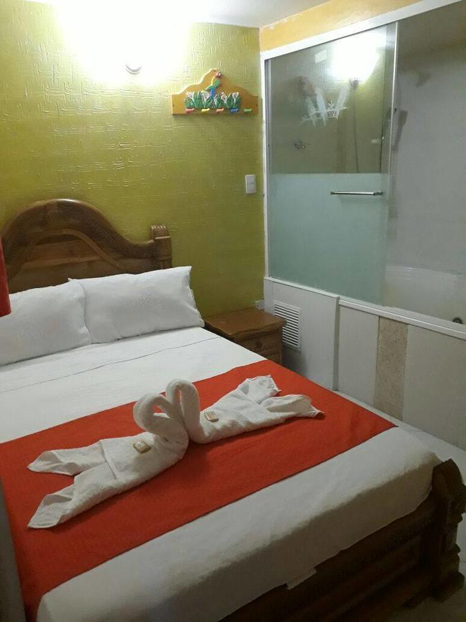 Hotel Las Guacamayas Guatapé Eksteriør billede
