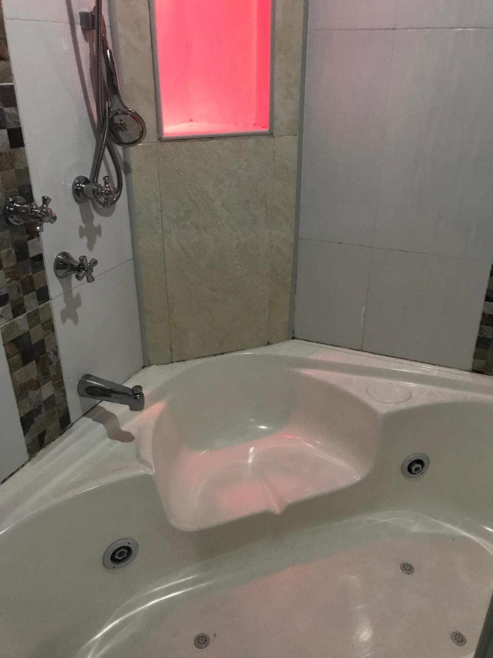 Hotel Las Guacamayas Guatapé Eksteriør billede