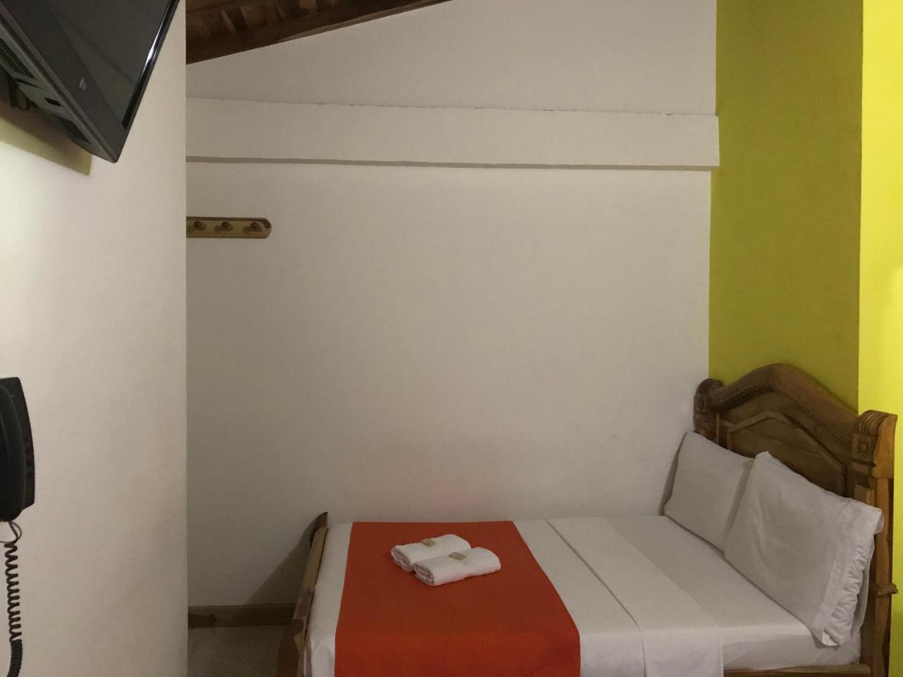 Hotel Las Guacamayas Guatapé Eksteriør billede