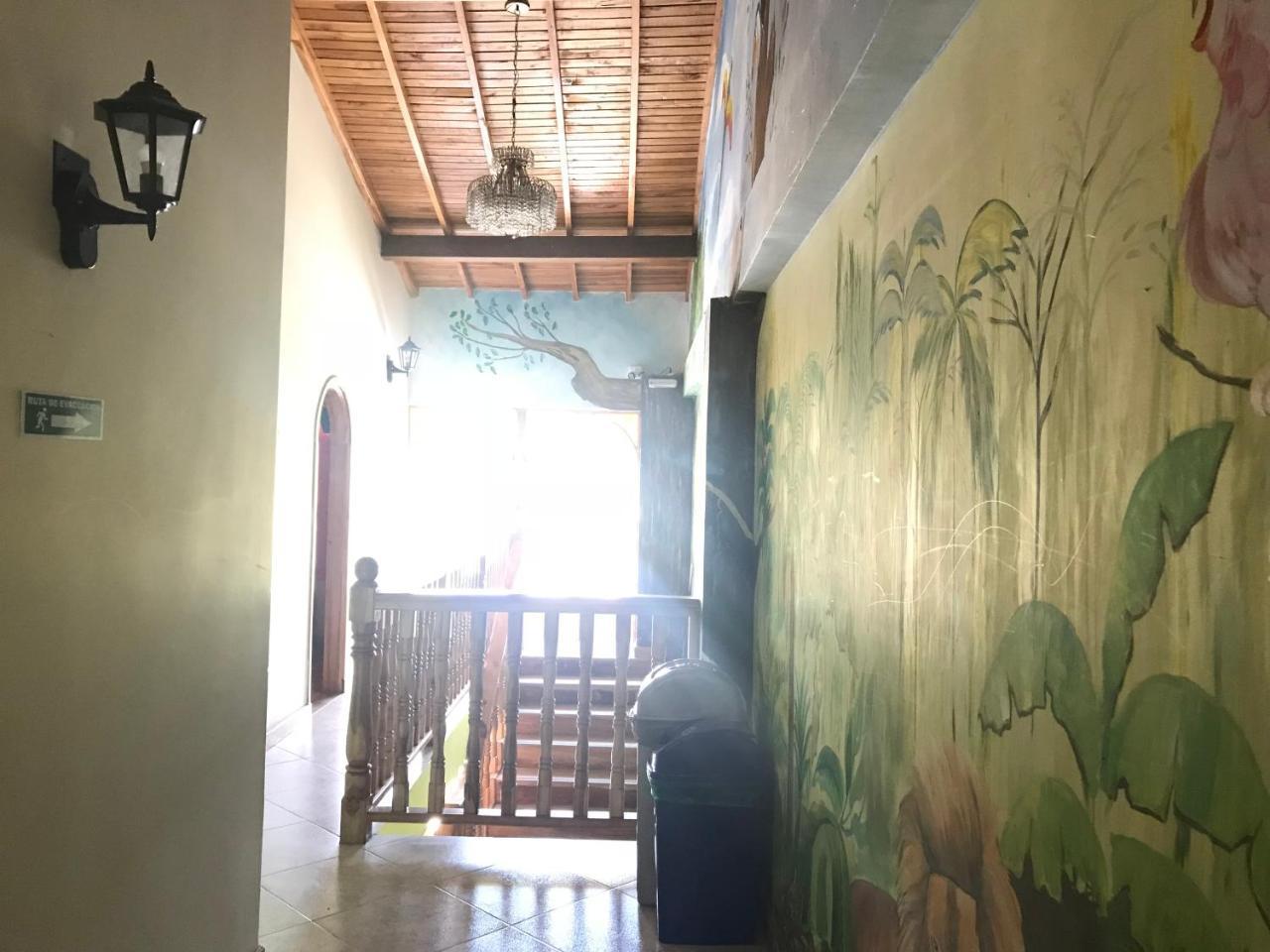 Hotel Las Guacamayas Guatapé Eksteriør billede