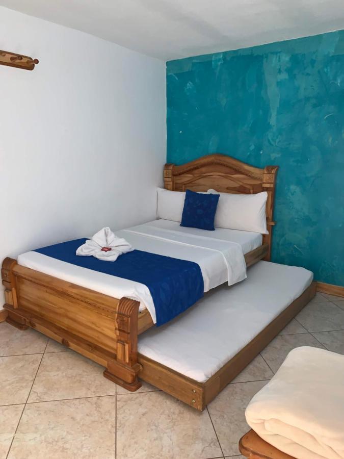 Hotel Las Guacamayas Guatapé Eksteriør billede